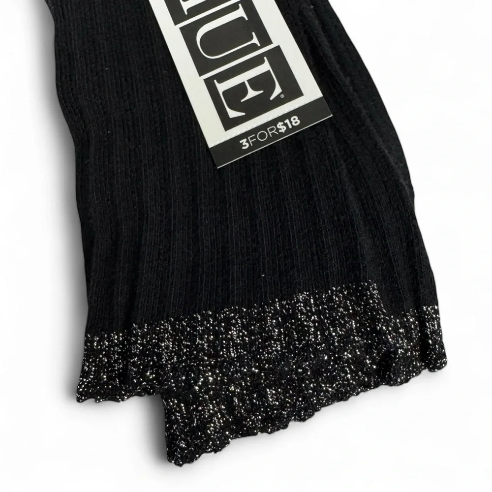 Hue Black Scalloped Pointelle with Silver Tip Socks Womens‎ One Size Fits Most